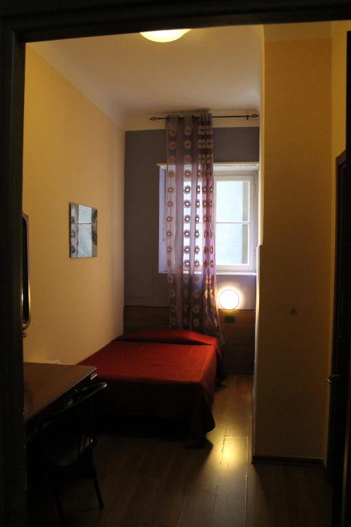 Hotel Valley Milan Exterior photo
